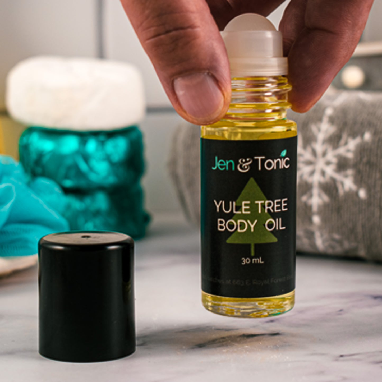 Yule Tree body oil